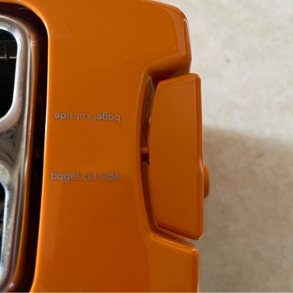 RARE KitchenAid Tangerine Two Slot Toaster KTT340TG0 - Picture 4 of 11